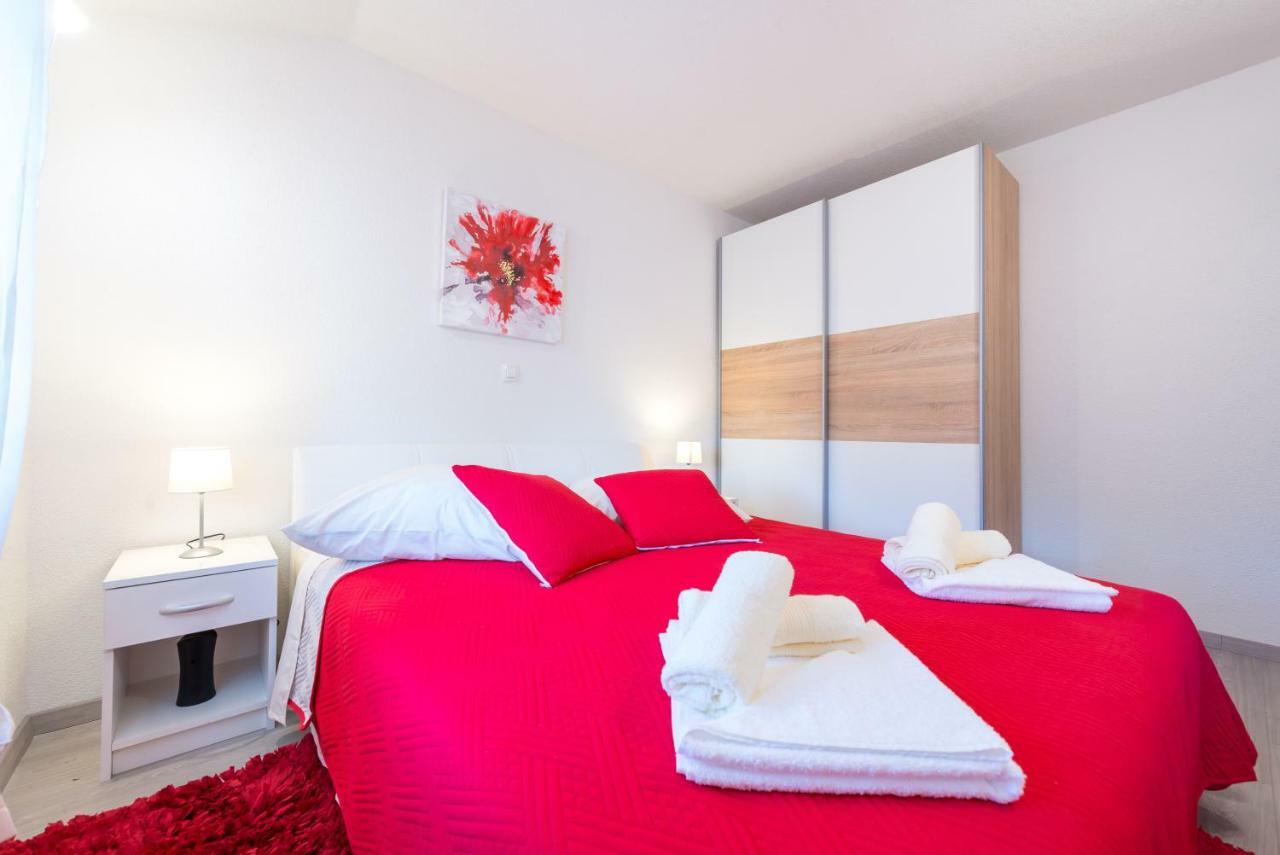 Apartment Tranquility And Nature In 4 Bedroom With Sea View Mokosica